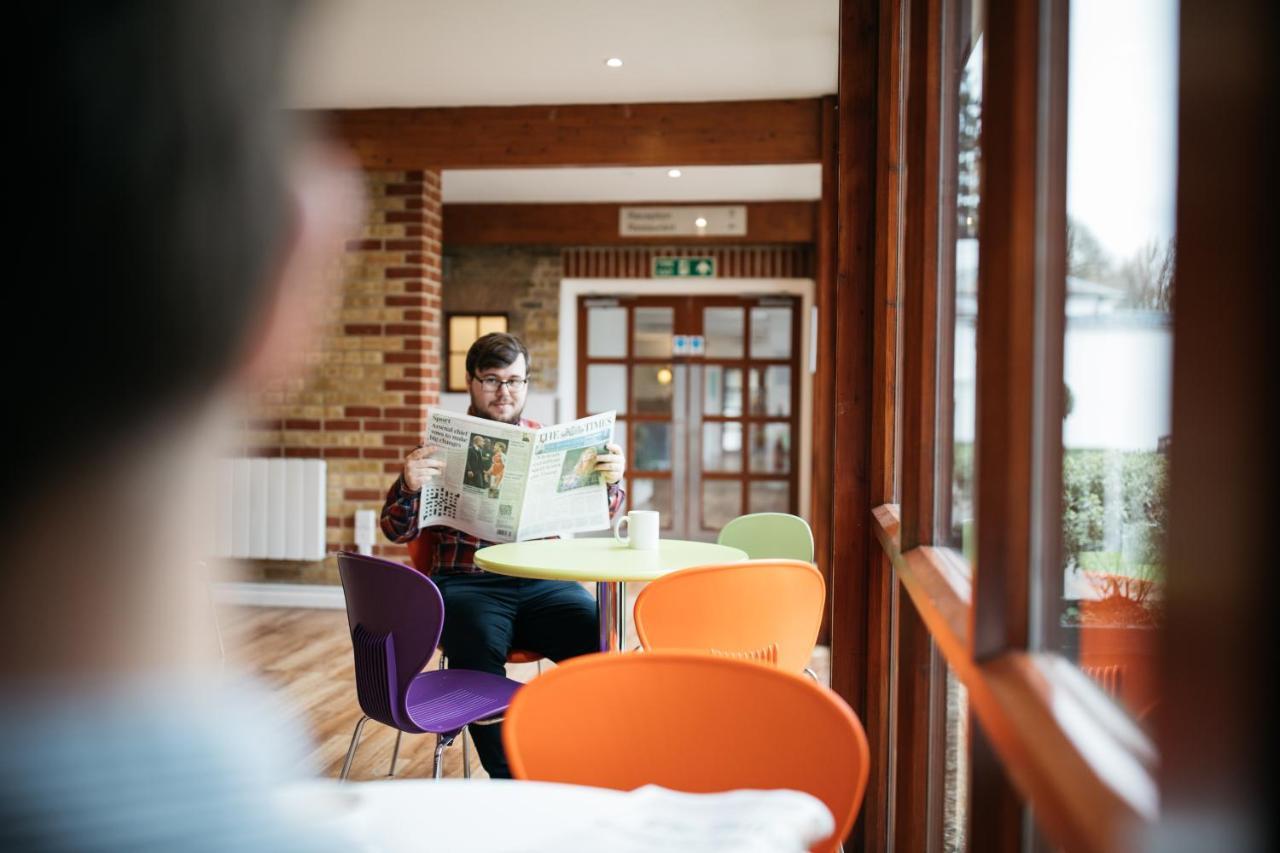 Gilwell Park Hotel Chingford Kültér fotó